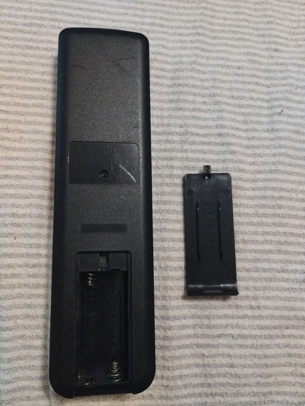 oem jvc RM-RX250 Home Audio System Remote Control - Tested & Works - Picture 3 of 4